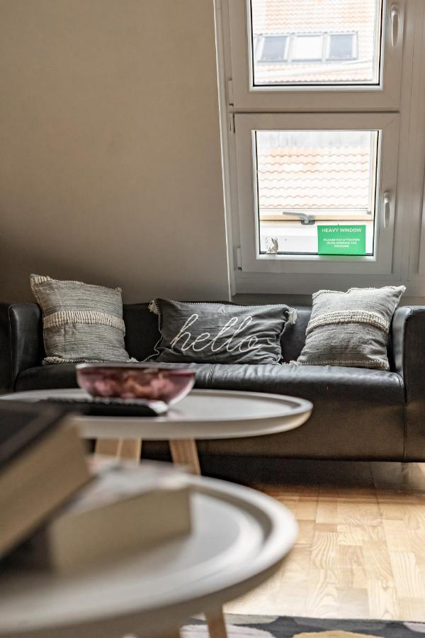 Central Apartment At Gozsdu Court, 60 Sqm, 2 Rooms With 2 Ac, Elevators, Kitchen Budapeste Exterior foto